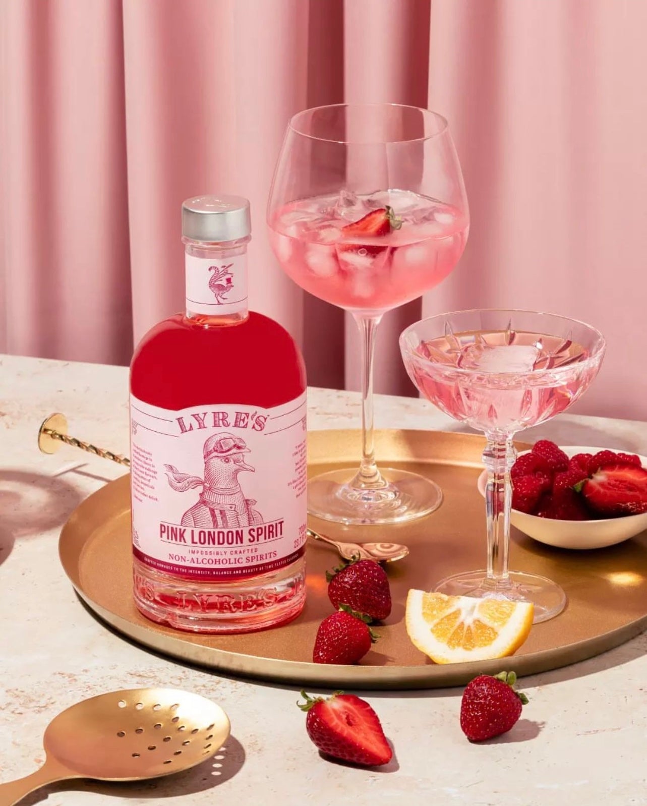 Navigating the Festive Season with Sobriety: A Guide to a Merry and Alcohol-Free Christmas