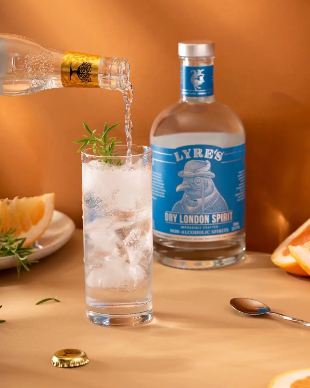 Juniper Magic in Alcohol-Free Gin: A Tasty Adventure!