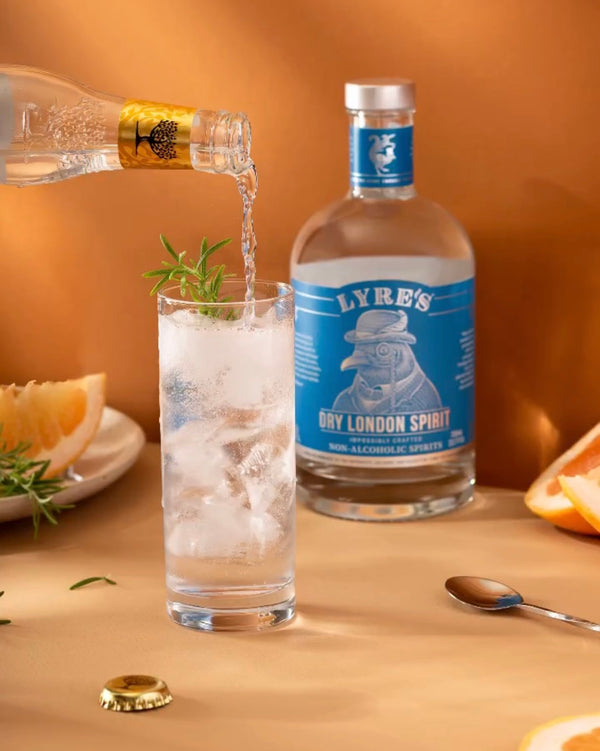 Juniper Magic in Alcohol-Free Gin: A Tasty Adventure!